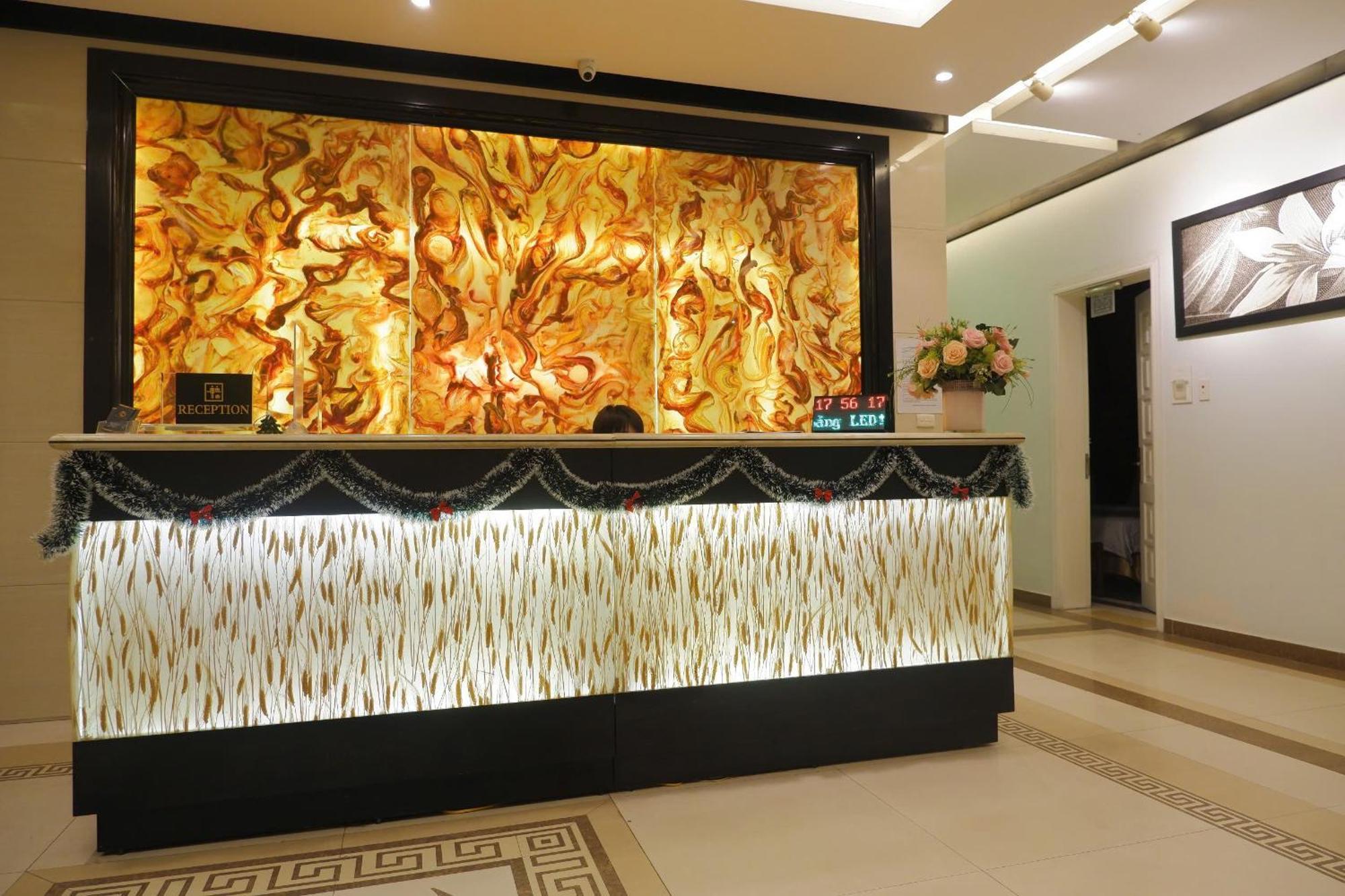 Tuong VI Hotel Hai Phong Exteriör bild