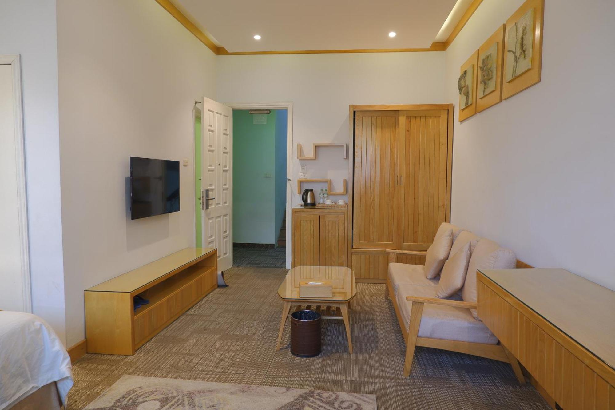 Tuong VI Hotel Hai Phong Exteriör bild